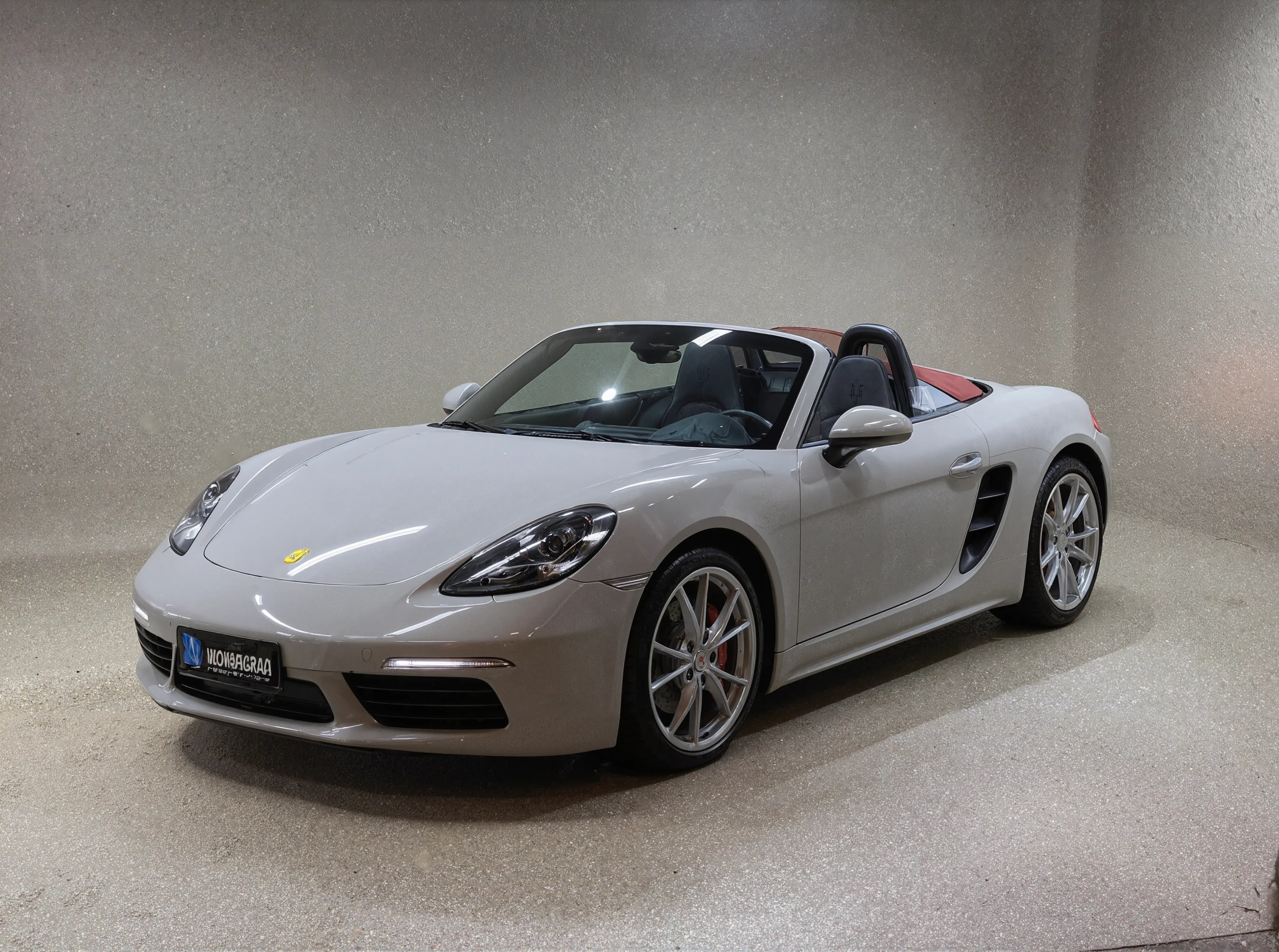 Porsche 718 Boxster