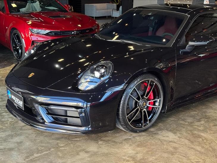 Porsche 911 Carrera GTS detalhe