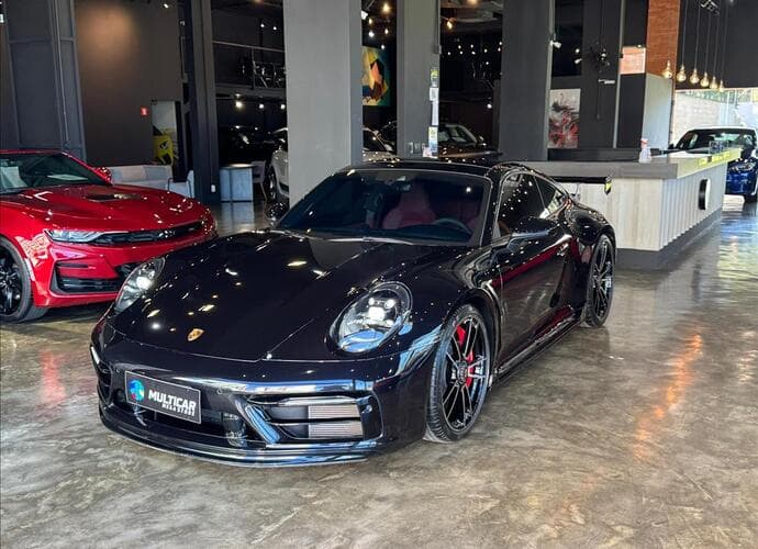 Porsche 911 Carrera GTS