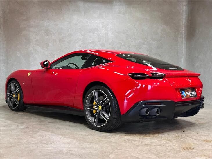 Ferrari Roma detalhe