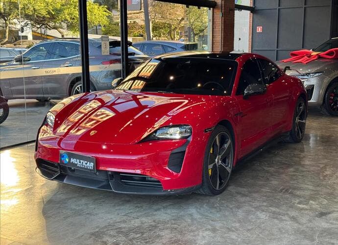 Porsche Taycan Turbo S